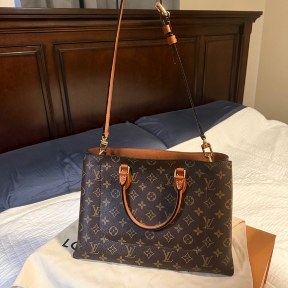 Louis Vuitton Flower Tote - Picture 5 of 9